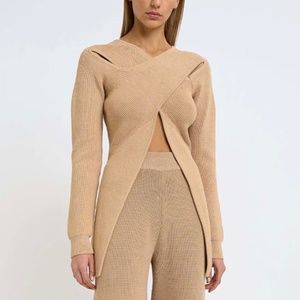 SUNDAY BEST KASON SLICE KNIT TOP